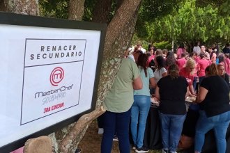 Alumnos, padres y docentes cocinaron y donaron raciones a instituciones solidarias de Concordia