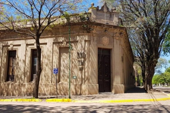 La situación de las familias que ocupan un terreno cerca del basural, tuvo una instancia judicial. Desde la municipalidad piden su restitución