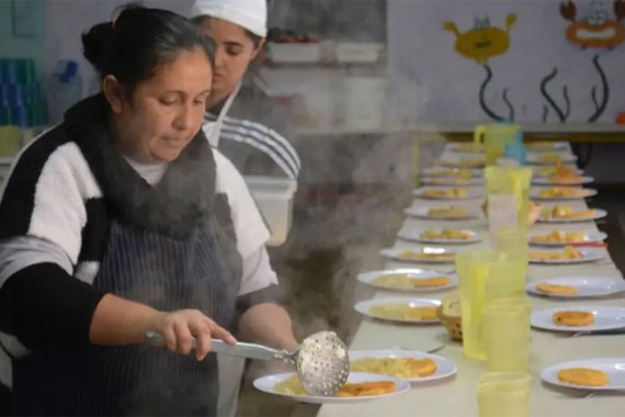 Comedores escolares. Ante la contratación de una empresa foránea, piden "transparencia y fortalecimiento de las pymes entrerrianas"