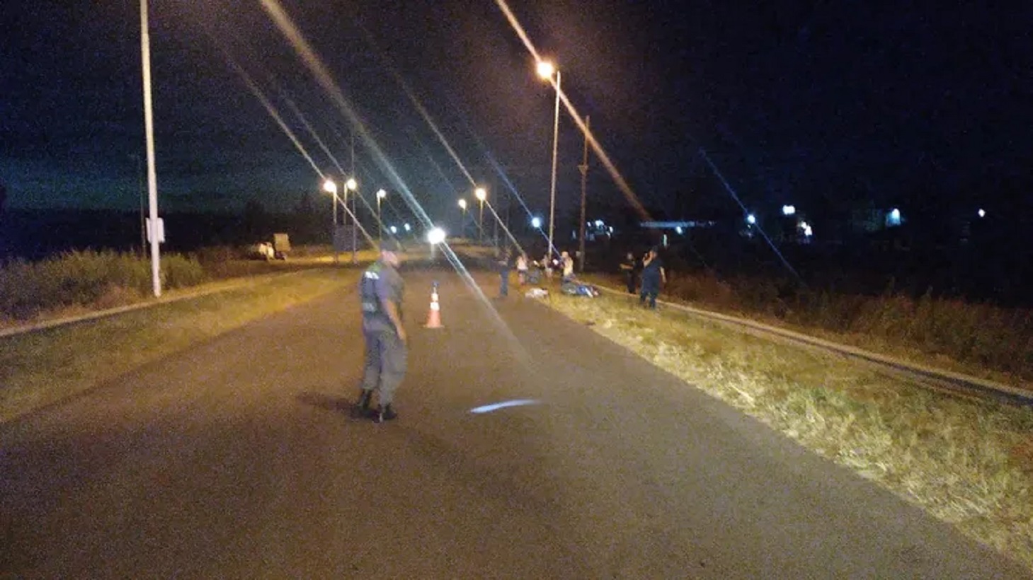 Falleció motociclista al ser embestido por un auto: el conductor ...