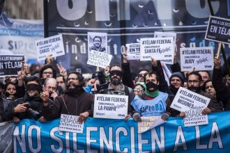 Periodistas de "La Histórica" repudiaron el cierre de Télam