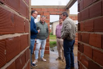 IAPV relevó viviendas sin terminar en tres localidades y aclaró que no iniciarán nuevas obras hasta ponerse al día