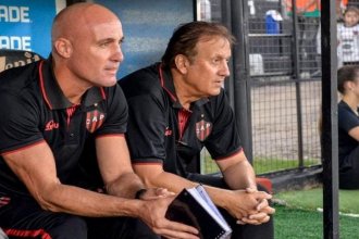 Tras el empate en Caseros, Perazzo renunció como técnico de Patronato
