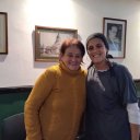 Gesto solidario en un restaurante: la pobreza y el dolor por un hombre fallecido en Villa Elisa, las motivó a hacer una olla popular