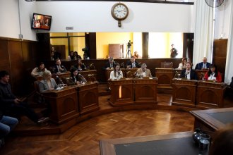 Por unanimidad, concejales aprobaron la nueva orgánica municipal y la extensión de la emergencia declarada