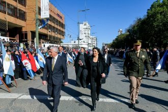 El histórico Colegio del Uruguay celebró sus 175 años con actos y un desfile institucional