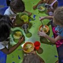 Nutricionistas alertan por cambios en los comedores escolares y piden revisar el decreto