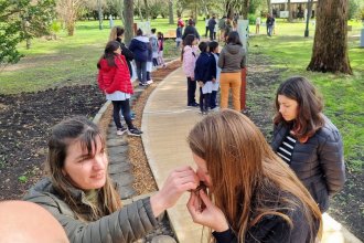 Sendero sensorial invita a conectar con los primeros pobladores desde el museo elisense