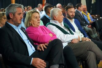 Intendentes le transmitieron a Frigerio el malestar que generó la prohibición de cobras Tasas en boletas de servicios