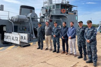 Buques de la Armada trabajan en el balizamiento del río Uruguay y planean extenderlo hasta el km 336