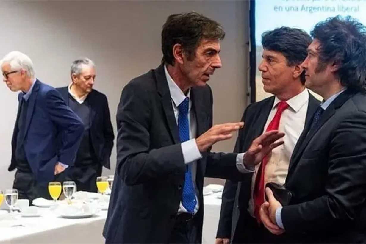 El renunciante Rodríguez Chirillo con Milei