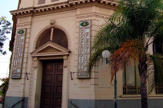 La Cooperativa Eléctrica anunció que comprará energía a dos empresas nacionales