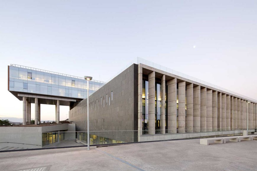 Un moderno hospital de Chile en Maipú