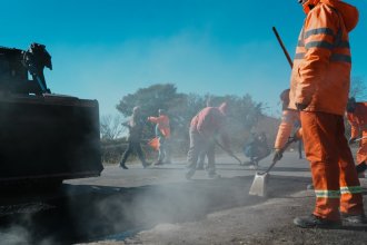 Bacheo de rutas provinciales: el gobierno asegura que recuperará el 100% de la red vial