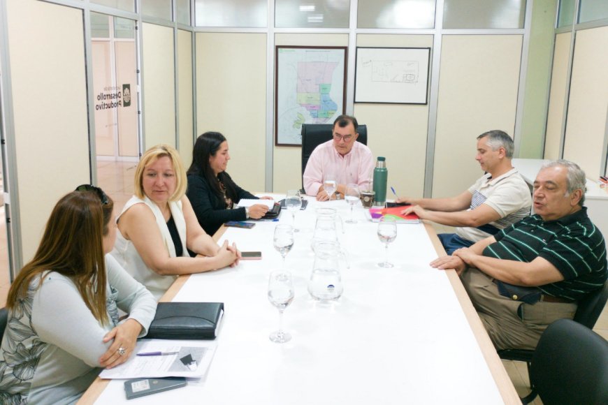 Schattenhofer en la reunión con decanos.