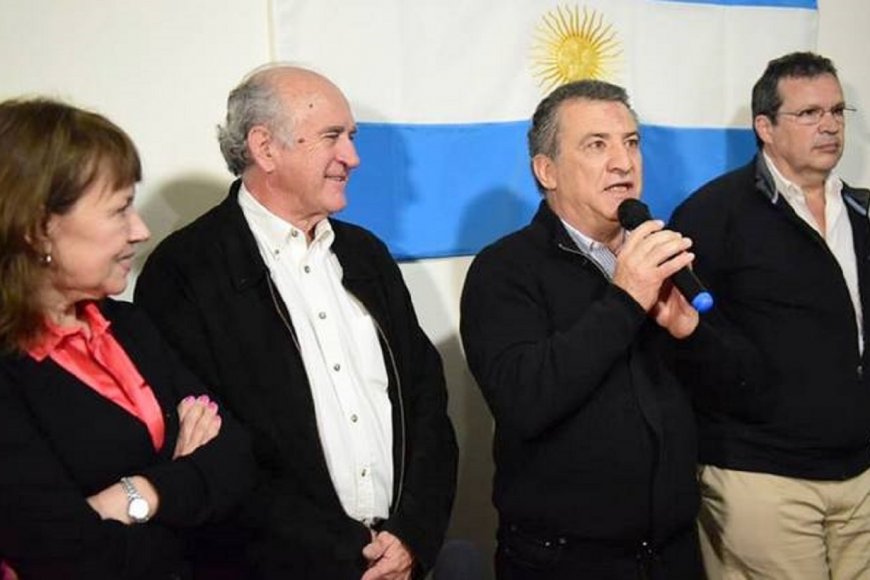 Osuna, Parrilli, Urribarri y Bauer.