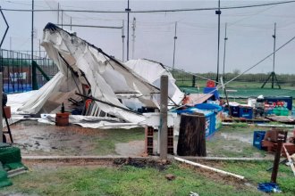 Fuerte tormenta ocasionó voladuras de techos y caídas de antenas en una localidad entrerriana