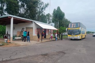 Escándalo a bordo: pasajeros obligaron a detener un micro y denunciaron al chofer por abuso