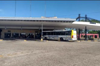 Empresa de colectivos que une varias localidades anunció la suspensión de servicios