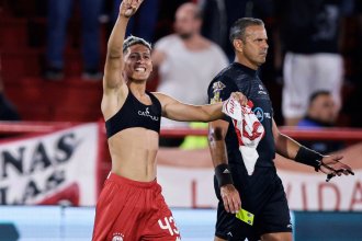 Golazo de Eric Ramírez para mantener la ilusión de Huracán: “Vamos a ganar y estar pendientes”