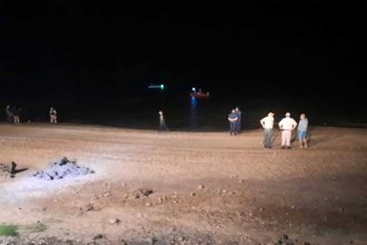 Encontraron el cuerpo del hombre desaparecido en el río. Un familiar declaró que se había metido a buscar una pelota