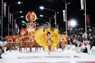 Brillo, danza y ritmo: así fue la vuelta del carnaval “más pasional del país”