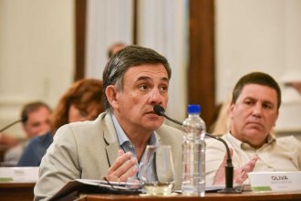 El legislador Oliva afirmó que no votará para “blanquear un impuesto ilegal”