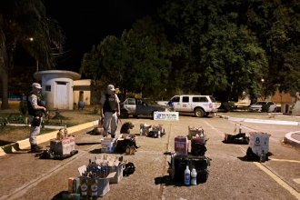 Prefectura incautó un cargamento de bebidas alcohólicas y aromatizantes que pretendían pasar a Salto