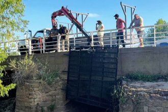 Instalan rejas en arroyo Manzores: ¿Dónde están ubicadas y qué función cumplen?