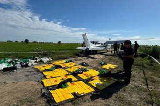 Habló la madre de la joven “reina” que viajaba en la avioneta con 359 kilos de cocaína: “Seguramente se confundió o fue engañada”