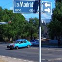 Tras varios días de agonía, falleció la mujer que se tiró  de un auto en movimiento frente a la Escuela Borges