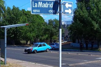 Tras varios días de agonía, falleció la mujer que se tiró  de un auto en movimiento frente a la Escuela Borges