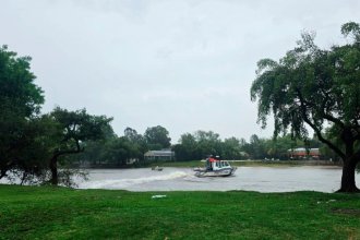 Buscan a un joven entrerriano que se tiró al río para refrescarse y desapareció