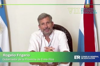 El gobernador evocó “el faro que alguna vez fue la provincia” e instó a recuperar el liderazgo educativo