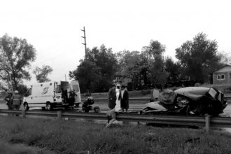 Murió uno de los hombres heridos tras un despiste y choque con el guardarrail en la Autovía Artigas