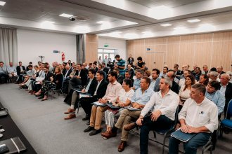 ¿Qué dijeron Walser, Fuertes y Oviedo tras reunión de intendentes con el gobernador Frigerio?