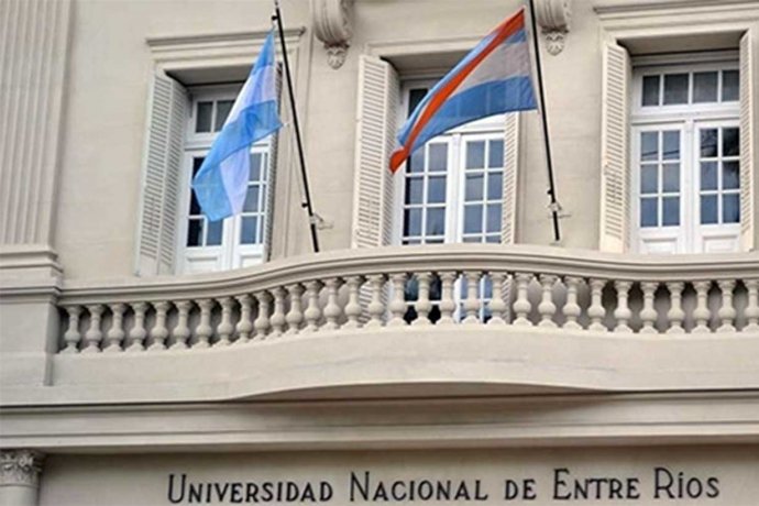 Con una dura declaración conjunta, la UNER adhiere a la Marcha Federal Universitaria junto a estudiantes y trabajadores
