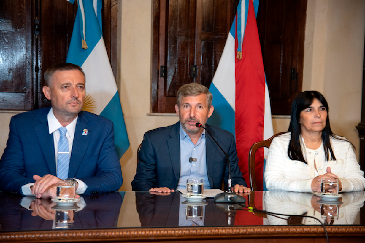 Conferencia de prensa: Frigerio, con Hein y Aluani