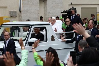 “Un Papa emocionado y cansado”. Entrerriana que vio a Francisco horas antes de morir, brinda testimonio desde el Vaticano