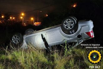 Joven resultó lesionado de gravedad en despiste y vuelco vehicular