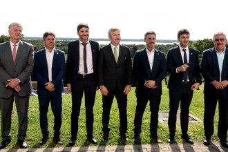 Cruce entre Kicillof y Frigerio por críticas al gobierno de Milei durante la cumbre en Paraná