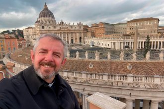 El entrerriano que trabajó con el nuevo papa: “Es una opción que él ha hecho de tener el corazón en Latinoamérica”