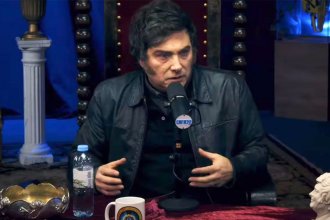 Desde el <i>streaming</i>, Milei cargó contra periodista entrerriano: “Me lloraba por 2 mil dólares de pauta”