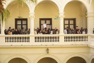Ante los recortes del gobierno provincial, ATE convocó a una asamblea unificada