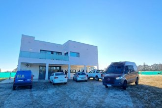 Tras el hallazgo de marihuana en un chatarral detuvieron a dos hombres y secuestraron armas