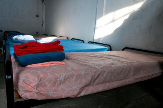 Para hacerle frente al frío, la capital entrerriana suma otro refugio para personas en situación de calle