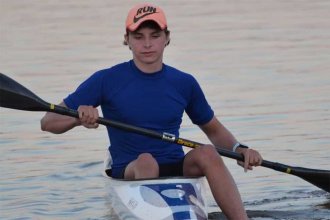 Valentino tiene 15 años y clasificó al Sudamericano en Paraguay y al Olympic Hopes en República Checa, pero necesita ayuda para viajar