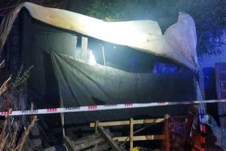 Incendio trágico: un hombre mayor murió calcinado en su casilla de madera y nylon