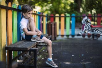 Niños huérfanos de padres vivos. Las falsas denuncias, una herida sobre otra