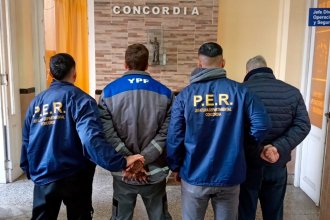 Detuvieron a agente de Tránsito y a un cómplice que apoyaron a <i>Los Chacales de la Ruta</i> en un robo hecho en Concordia